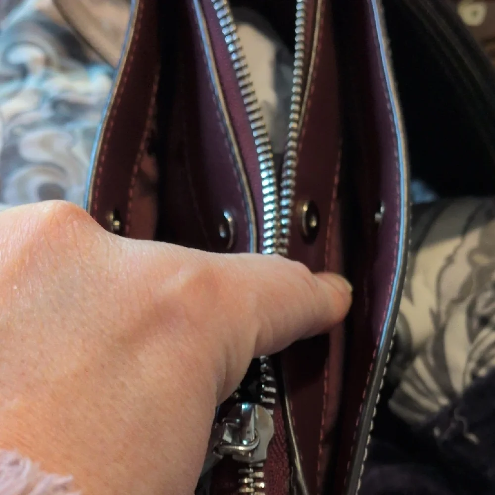 kate spade Gray Crossbody Bag with Silver Chain